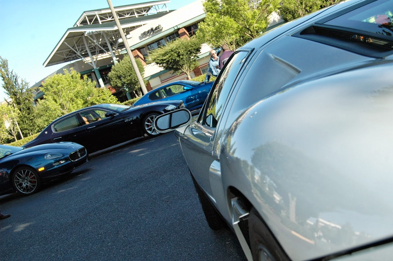 Illustration for article titled Exotics at Redmond Town Center - Pictures and Video